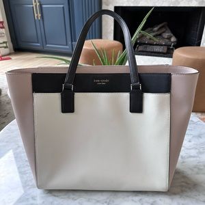 Kate Spade shoulder bag with compartments galore